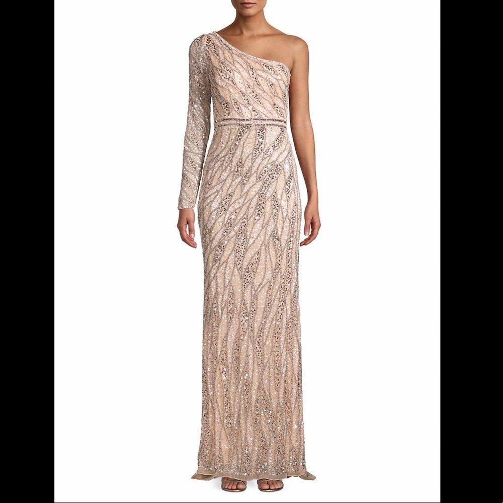 Mac Duggal
One-Shoulder Sequin Gown - Picture 4 of 9
